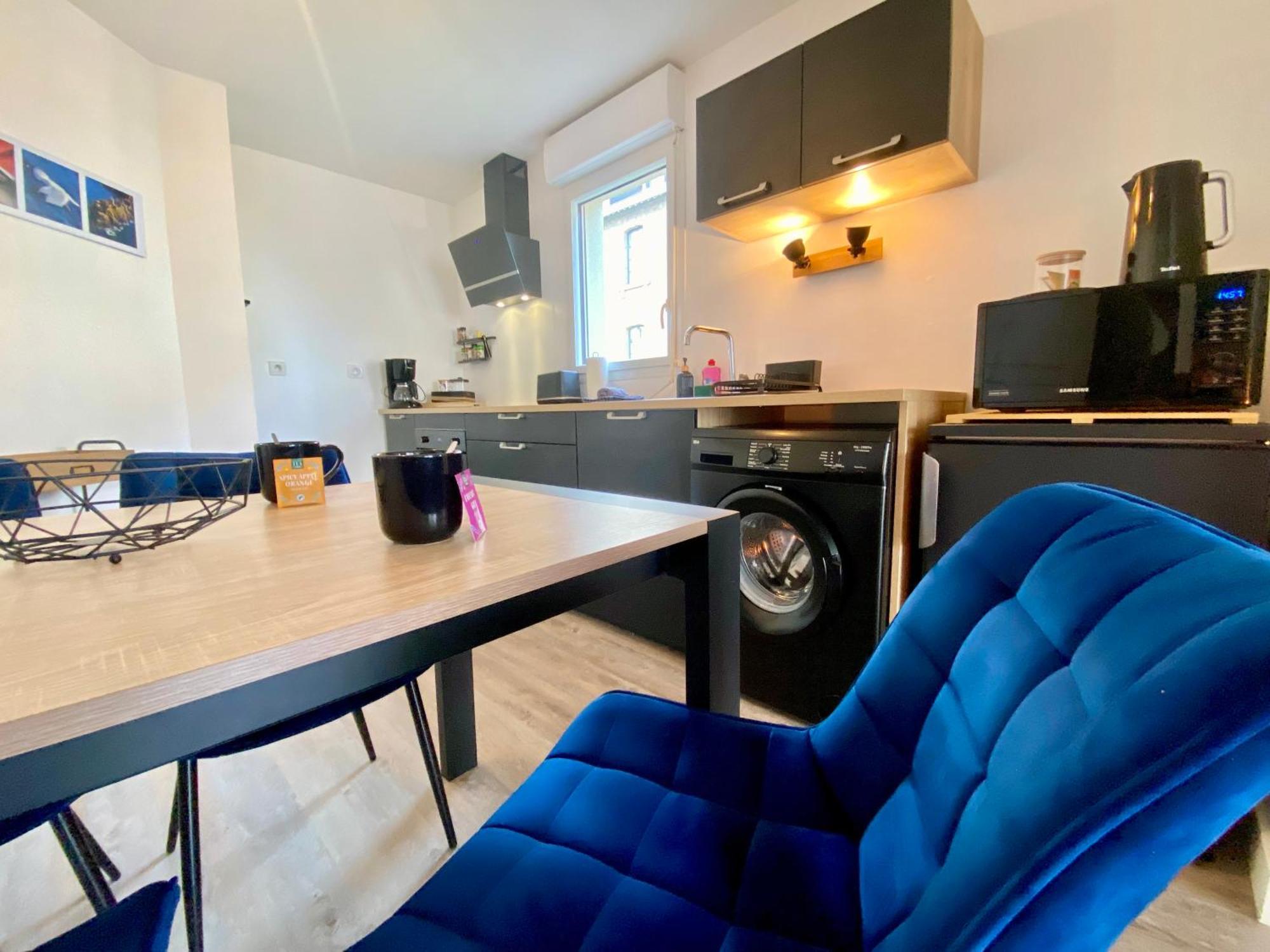 Appartement, Confort, Parking, Terrasse Dinan Exteriör bild